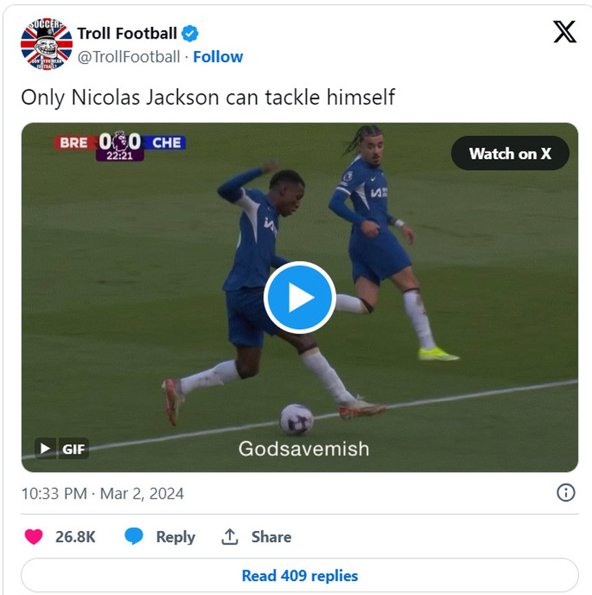 Dứt điểm siêu tệ, tiền đạo Chelsea được khuyên nên bỏ bóng đá, chơi môn khác - Ảnh 3.