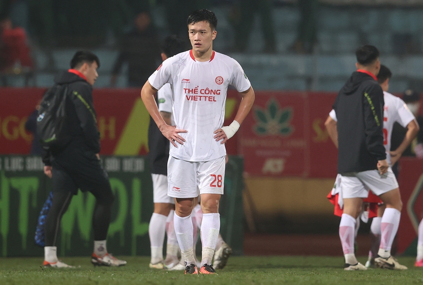 Hai nửa vui buồn trước tháng 3 quyết định - Ảnh 1.