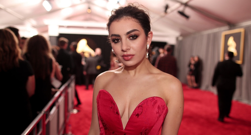 Charli XCX trở lại với album phòng thu thứ 6 - Ảnh 1.