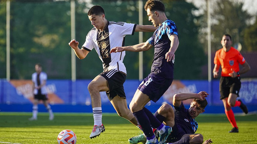 Sao trẻ Việt kiều ghi bàn liên tiếp ở châu Âu khiến giá trị tăng vọt hơn 35 tỷ, vượt xa Filip Nguyễn - Ảnh 3. Sao trẻ Việt kiều ghi bàn liên tiếp ở châu Âu khiến giá trị tăng vọt hơn 35 tỷ, vượt xa Filip Nguyễn - Ảnh 3.