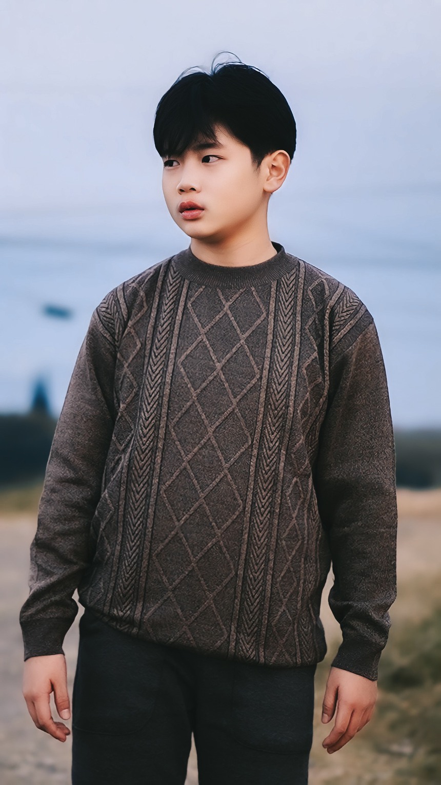 Bảo Long hạnh phúc khi được diễn cùng NSƯT Phi Điểu trong bộ phim đầu tay - Ảnh 1. Bảo Long hạnh phúc khi được diễn cùng NSƯT Phi Điểu trong bộ phim đầu tay - Ảnh 1.