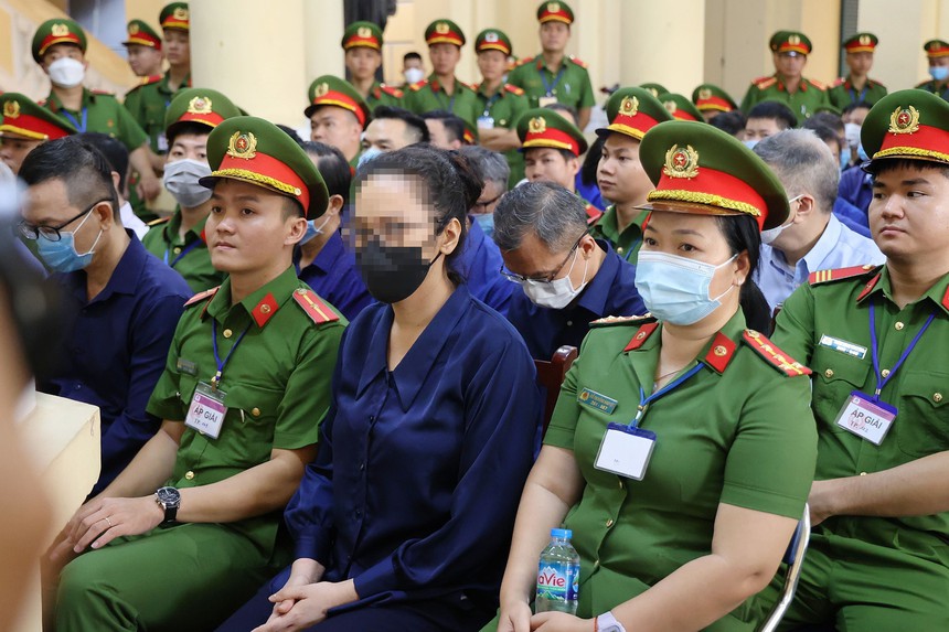 Xét xử sơ thẩm vụ án xảy ra tại Tập đoàn Vạn Thịnh Phát, Ngân hàng SCB - Ảnh 3.