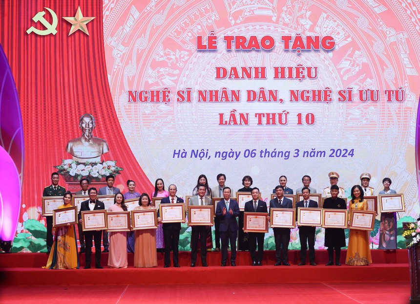 Danh hiệu cao quý của Nhà nước tạo động lực để nghệ sỹ tận tâm cống hiến - Ảnh 1. Danh hiệu cao quý của Nhà nước tạo động lực để nghệ sỹ tận tâm cống hiến - Ảnh 1.