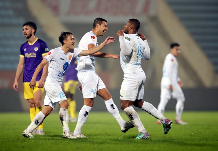 Lịch thi đấu V-League 2023/24 vòng 13: Nam Định 'đại chiến' Thanh Hóa, HAGL nối dài niềm vui? - Ảnh 3.