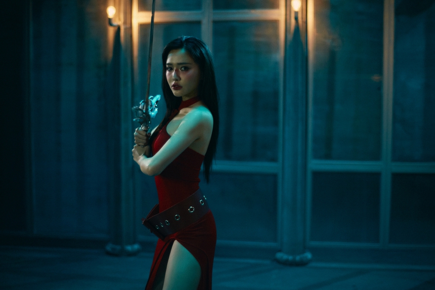 Bích Phương ra mắt MV mới: 'Tôi muốn đưa đứa trẻ bên trong mình ra ngoài' - Ảnh 5.