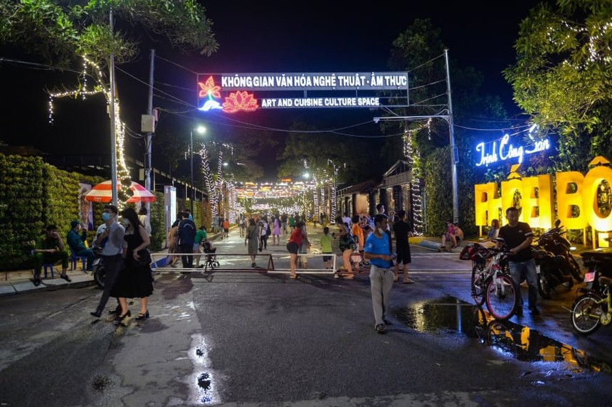 Lễ hội trình diễn ánh sáng tối 9/3 sẽ gắn với 'các biểu trưng của Tây Hồ' - Ảnh 1. Lễ hội trình diễn ánh sáng tối 9/3 sẽ gắn với 'các biểu trưng của Tây Hồ' - Ảnh 1.