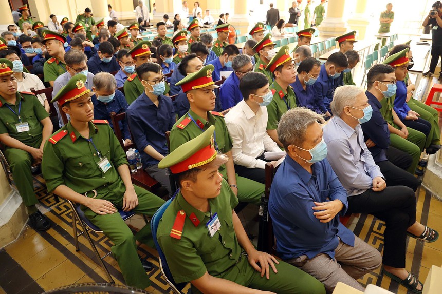 Xét xử sơ thẩm vụ án Vạn Thịnh Phát: Bị cáo Đỗ Thị Nhàn thừa nhận đã nhận hối lộ 5,2 triệu USD từ Trương Mỹ Lan - Ảnh 3.