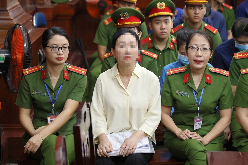 Xét xử sơ thẩm vụ án Vạn Thịnh Phát: Bị cáo Đỗ Thị Nhàn thừa nhận đã nhận hối lộ 5,2 triệu USD từ Trương Mỹ Lan - Ảnh 1.