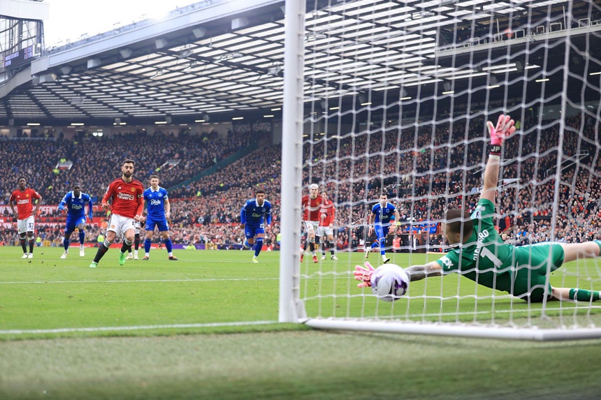 TRỰC TIẾP bóng đá MU vs Everton (1-0): Fernandes mở tỷ số từ chấm 11m - Ảnh 5.