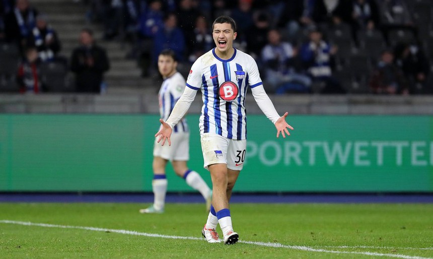 Tiền đạo Việt kiều lập cột mốc ấn tượng ở châu Âu, được khen đủ sức làm đồng đội của ngôi sao vô địch Cúp C1 - Ảnh 2.