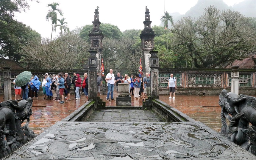 Du lịch Việt Nam tiếp tục tăng trưởng tích cực, tạo động lực phát triển - Ảnh 2. Du lịch Việt Nam tiếp tục tăng trưởng tích cực, tạo động lực phát triển - Ảnh 2.