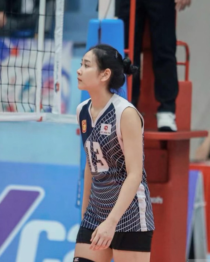 Hot girl bóng chuyền mới nhất của Việt Nam đẹp thuần khiết, trong veo, là đội trưởng CLB ở tuổi 19 - Ảnh 6.