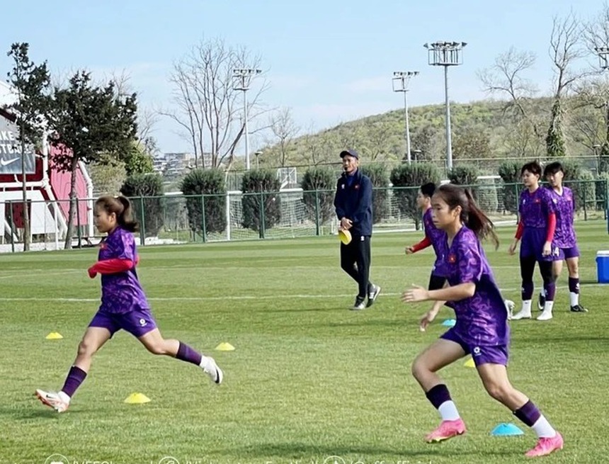 Đàn em Huỳnh Như và Thanh Nhã thắng lớn ở giải quốc tế, sẵn sàng đối đầu tuyển Mỹ - Ảnh 2.