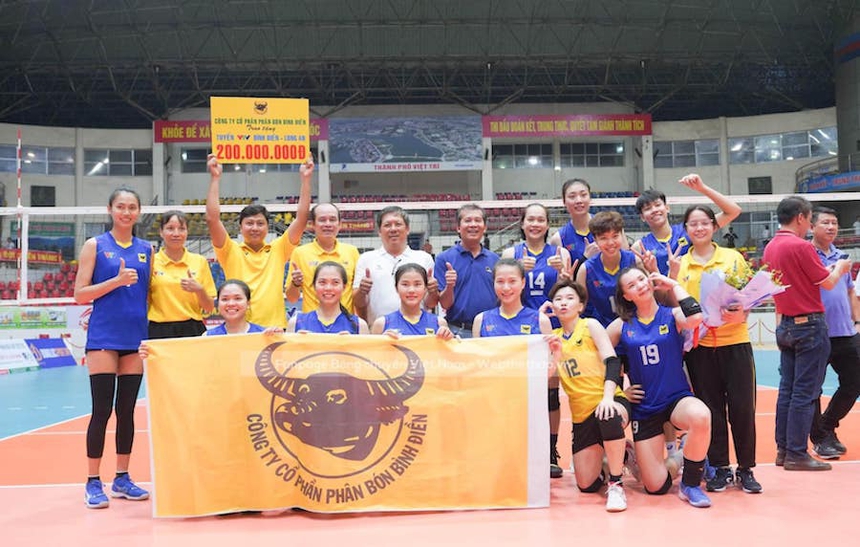 Tin nóng thể thao sáng 14/4: VTV Bình Điền Long An nhận thưởng lớn, Djokovic thua bán kết Monte Carlo - Ảnh 2. Tin nóng thể thao sáng 14/4: VTV Bình Điền Long An nhận thưởng lớn, Djokovic thua bán kết Monte Carlo - Ảnh 2.