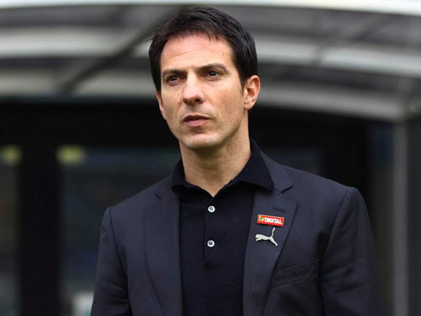 Tin nóng bóng đá Việt 13/4: HLV người Đức muốn dẫn ĐT Việt Nam, trung vệ U23 Việt Nam tiết lộ chiến thuật - Ảnh 2.