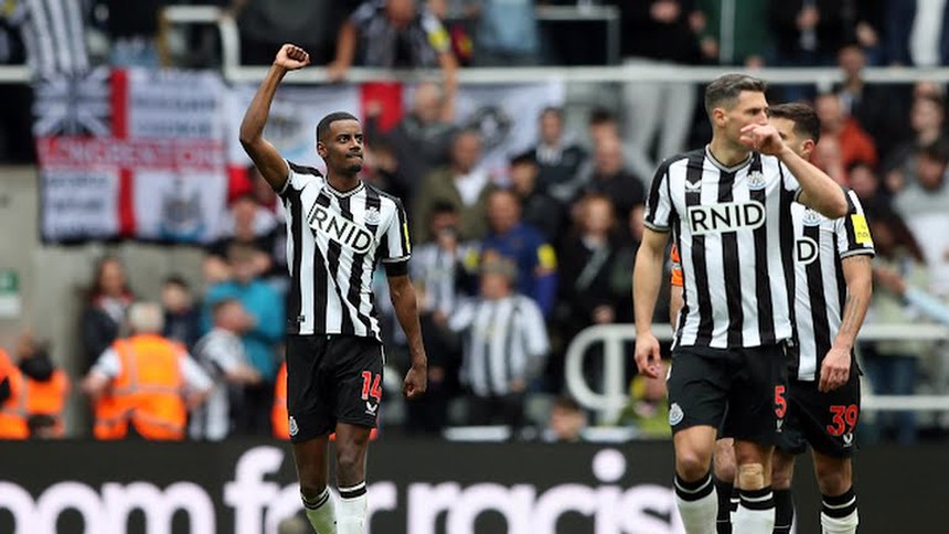 Thắng đậm Tottenham, Newcastle đẩy MU xuống vị trí thứ 7 Ngoại hạng Anh - Ảnh 2. Thắng đậm Tottenham, Newcastle đẩy MU xuống vị trí thứ 7 Ngoại hạng Anh - Ảnh 2.