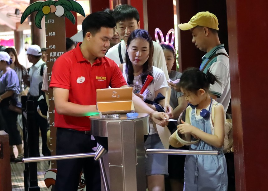 Linh hoạt thu hút khách du lịch nội địa khi chi phí vận chuyển hàng không tăng - Ảnh 2.