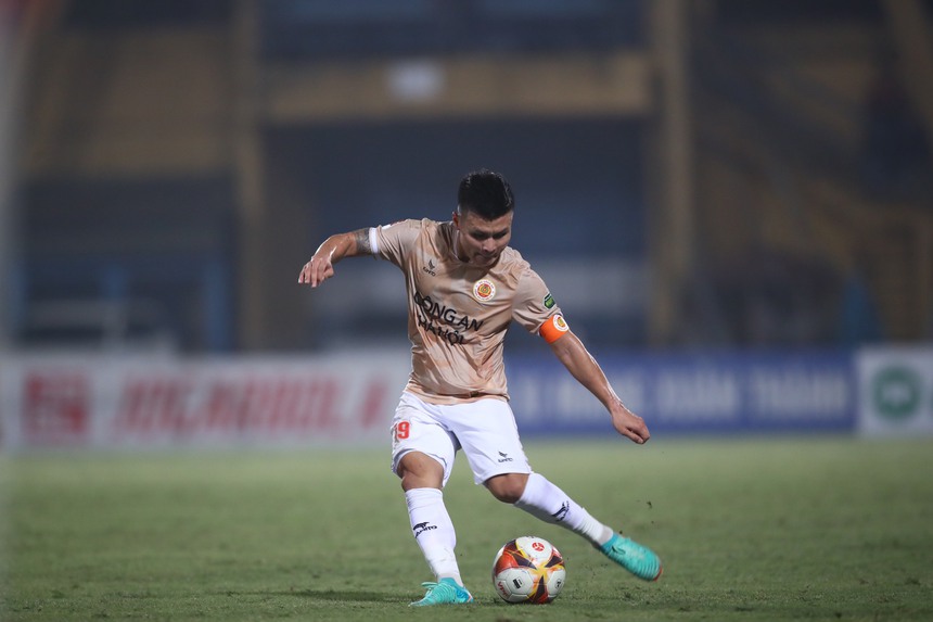 Tin nóng bóng đá Việt 16/4: Bầu Đức 'đại tu' HAGL, Quang Hải cân nhắc khả năng xuất ngoại lần 2 - Ảnh 3. Tin nóng bóng đá Việt 16/4: Bầu Đức 'đại tu' HAGL, Quang Hải cân nhắc khả năng xuất ngoại lần 2 - Ảnh 3.