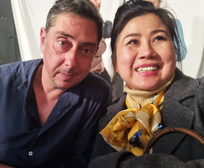 Nghệ sĩ Linh Huyền mang cải lương ra thế giới - Ảnh 2.