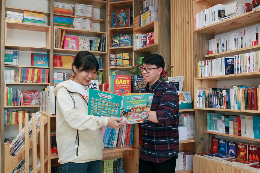 Ngày Sách Thế giới 23/4: Xu hướng đọc sách bằng ngôn ngữ gốc tăng mạnh trong giới trẻ Việt Nam - Ảnh 2.