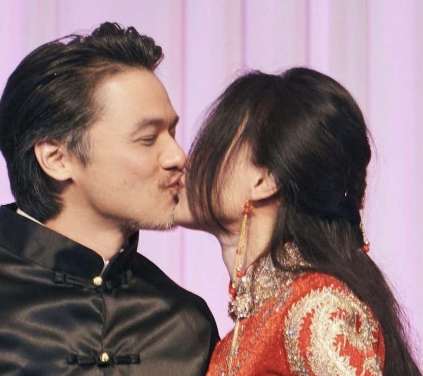 20 năm yêu nhau, 8 năm kết hôn, Thư Kỳ vẫn chiếm chọn trái tim Phùng Đức Luân   - Ảnh 1.