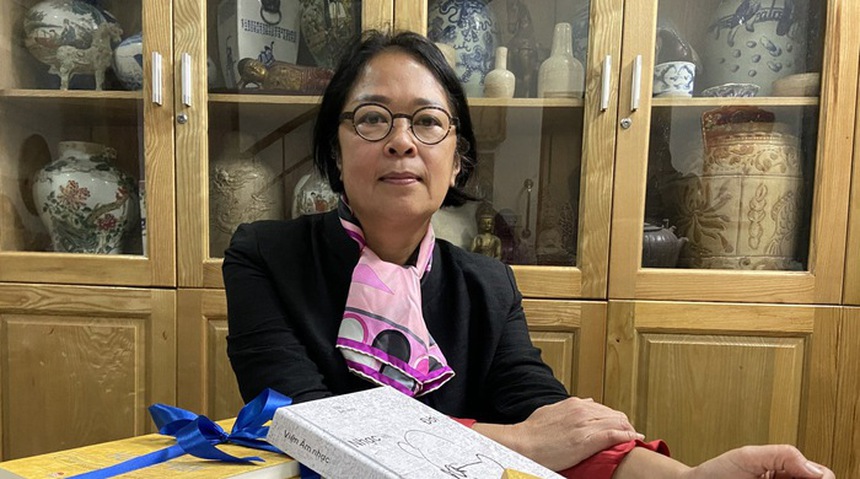 TS. Lê Y Linh: Áp lực khi thực hiện chương trình nghệ thuật kỷ niệm 70 năm chiến thắng Điện Biên Phủ - Ảnh 3.