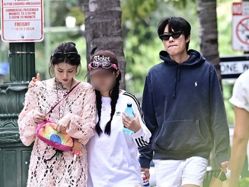 Han So Hee tiếp tục hoạt động sau tranh cãi hẹn hò và chia tay công khai với Ryu Jun Yeol - Ảnh 2.