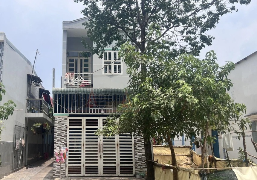 Điều tra vụ bé trai 8 tháng tuổi tử vong tại nhà giữ trẻ tự phát - Ảnh 1.