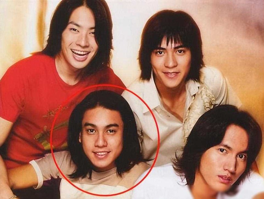 (Bài đăng Chủ nhật) Cựu thành viên F4 Chu Hiếu Thiên – Hào quang quá khứ giờ chỉ còn 'trong mơ' - Ảnh 2.