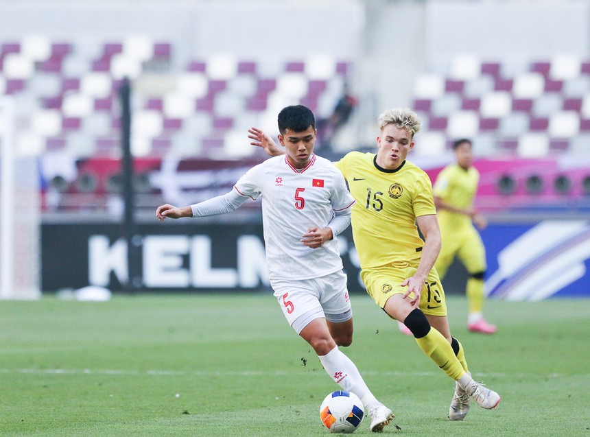 U23 Uzbekistan đo năng lực tiến xa của U23 Việt Nam - Ảnh 2.