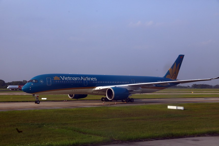 Giá vé máy bay có tăng trở lại trong mùa Hè năm nay? - Ảnh 1.