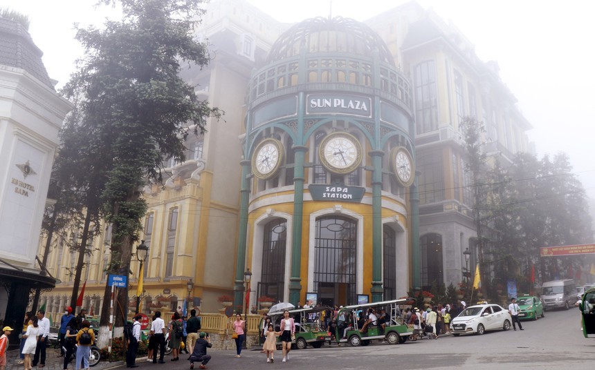 Nhiều sản phẩm du lịch hút khách dịp nghỉ lễ 30/4-1/5 tại Sapa - Ảnh 2.