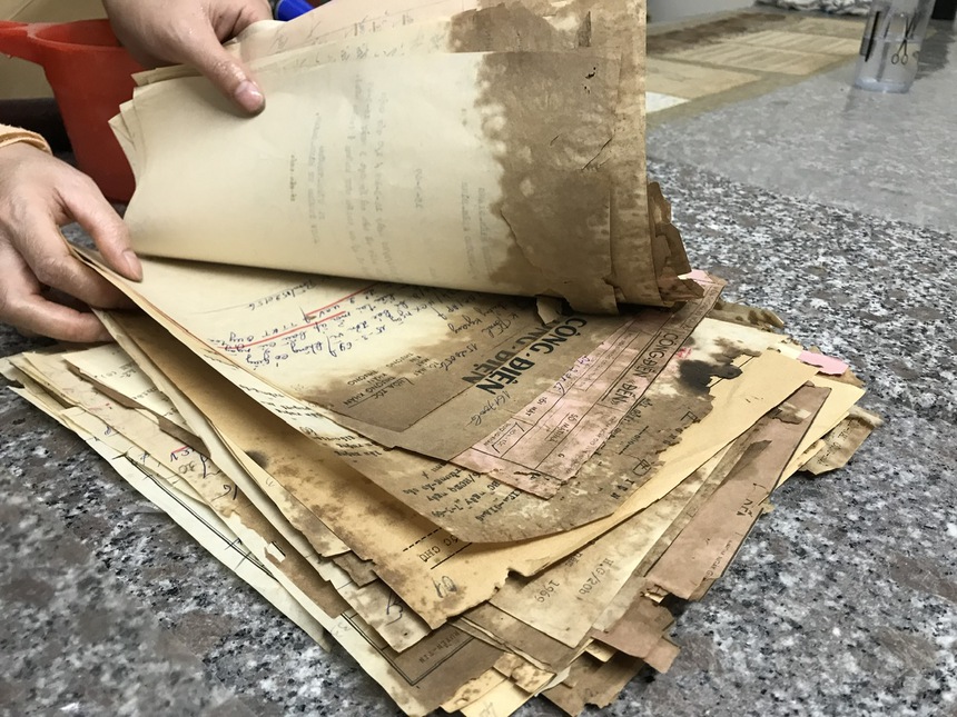 'Hồi sinh ký ức' từ phục chế tư liệu (kỳ 2): Những cuộc chạy đua ngược thời gian - Ảnh 2.