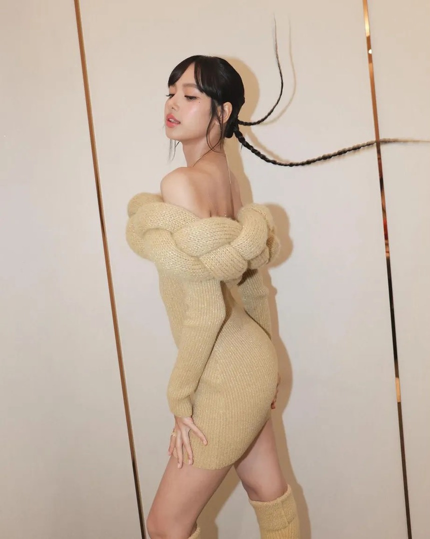 Thân hình ‘đồng hồ cát’ của Lisa Blackpink ngày càng hoàn hảo - Ảnh 7.