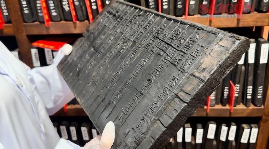 'Hồi sinh ký ức' từ phục chế tư liệu (kỳ 2): Những cuộc chạy đua ngược thời gian - Ảnh 1.