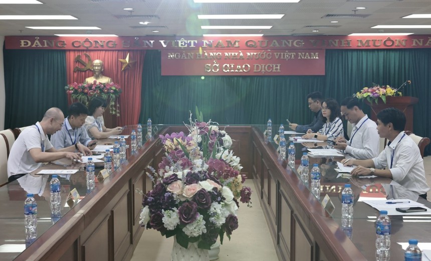 Ngân hàng Nhà nước đấu thầu thành công 3.400 lượng vàng - Ảnh 1.