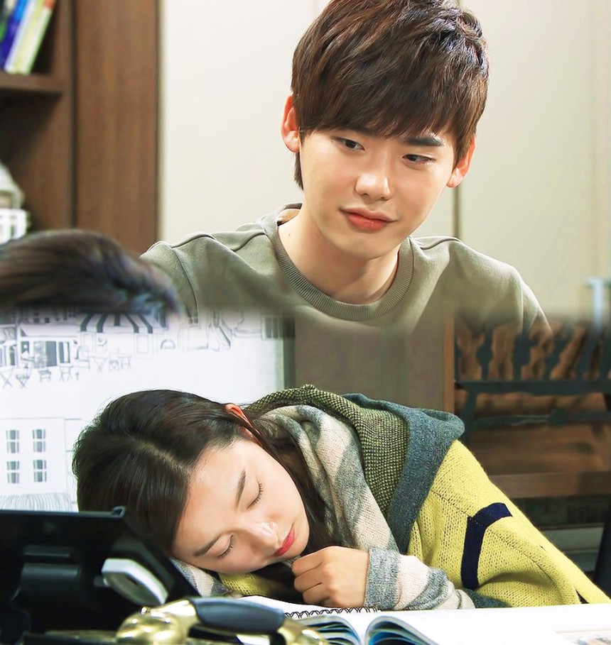 Điểm danh dàn bạn trai màn ảnh của Kim Ji Won: Yoon Kye Sang là hình mẫu người lý tưởng - Ảnh 4. Điểm danh dàn bạn trai màn ảnh của Kim Ji Won: Yoon Kye Sang là hình mẫu người lý tưởng - Ảnh 4.