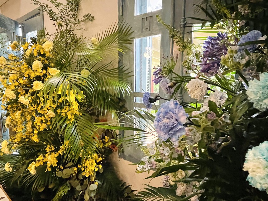 Độc đáo điểm check in tại "Khu vườn tự do" được thiết kế từ hàng nghìn bông hoa - Ảnh 8. Độc đáo điểm check in tại "Khu vườn tự do" được thiết kế từ hàng nghìn bông hoa - Ảnh 8.