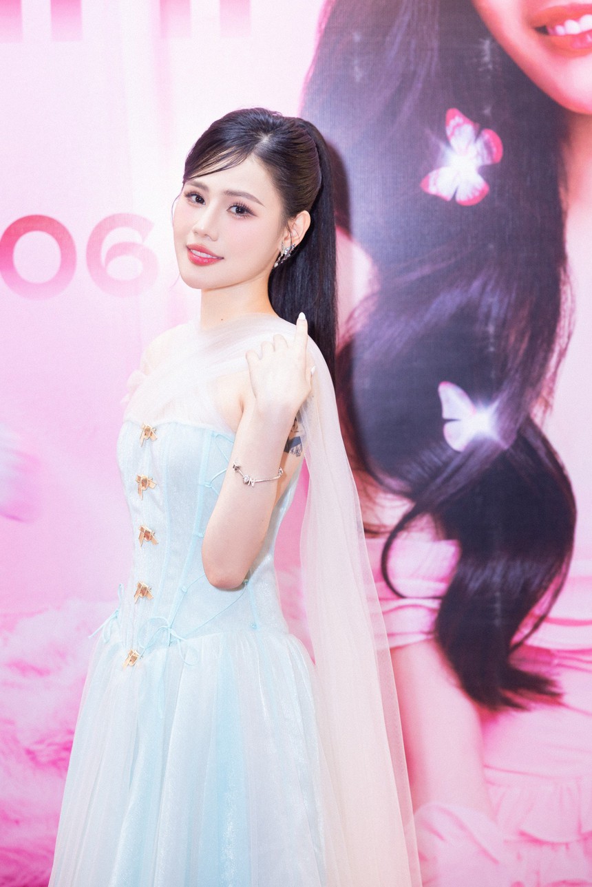 Ca sĩ Mars Anh Tú đồng hành cùng con gái Linh Nhi theo nghiệp ca hát - Ảnh 3. Ca sĩ Mars Anh Tú đồng hành cùng con gái Linh Nhi theo nghiệp ca hát - Ảnh 3.