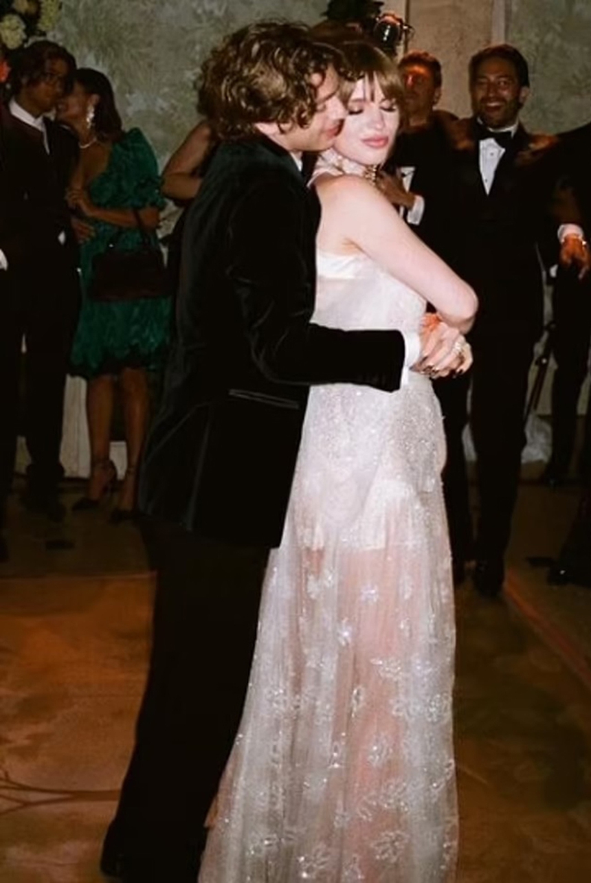 (Bài đăng dịp lễ) Gia đình Getty chưa thoát 'lời nguyền': người thừa kế trẻ tuổi nhất chờ ly hôn sau đám cưới xa hoa nhất mọi thời - Ảnh 2. (Bài đăng dịp lễ) Gia đình Getty chưa thoát 'lời nguyền': người thừa kế trẻ tuổi nhất chờ ly hôn sau đám cưới xa hoa nhất mọi thời - Ảnh 2.