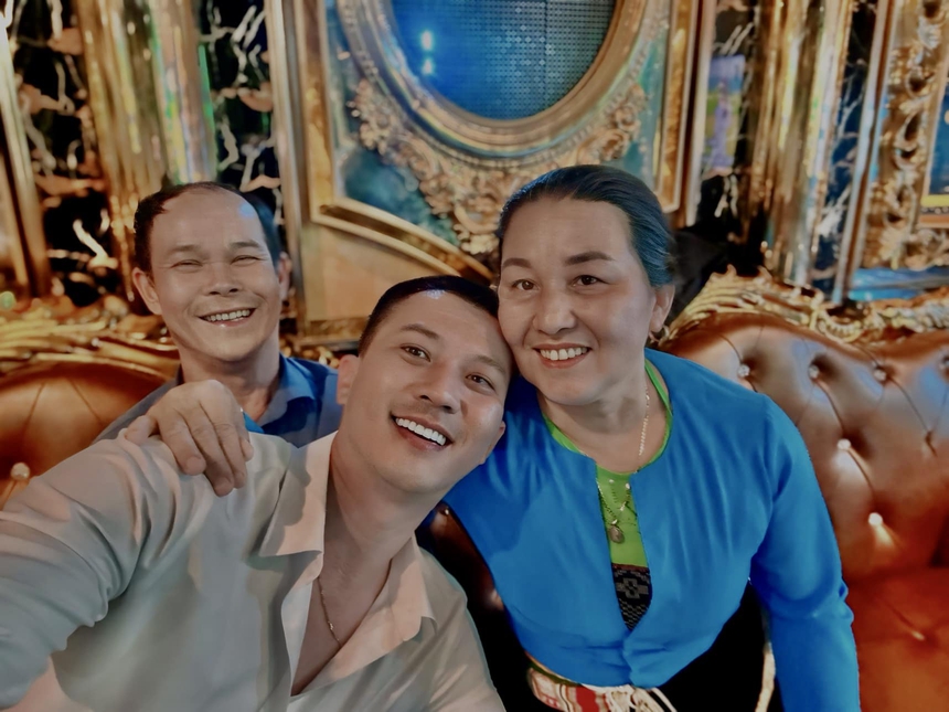 Hà Việt Dũng: Nam diễn viên 'đa - zi - năng' của màn ảnh Việt, khẳng định vai nào cũng diễn được nếu 'thấm' được nhân vật - Ảnh 12.