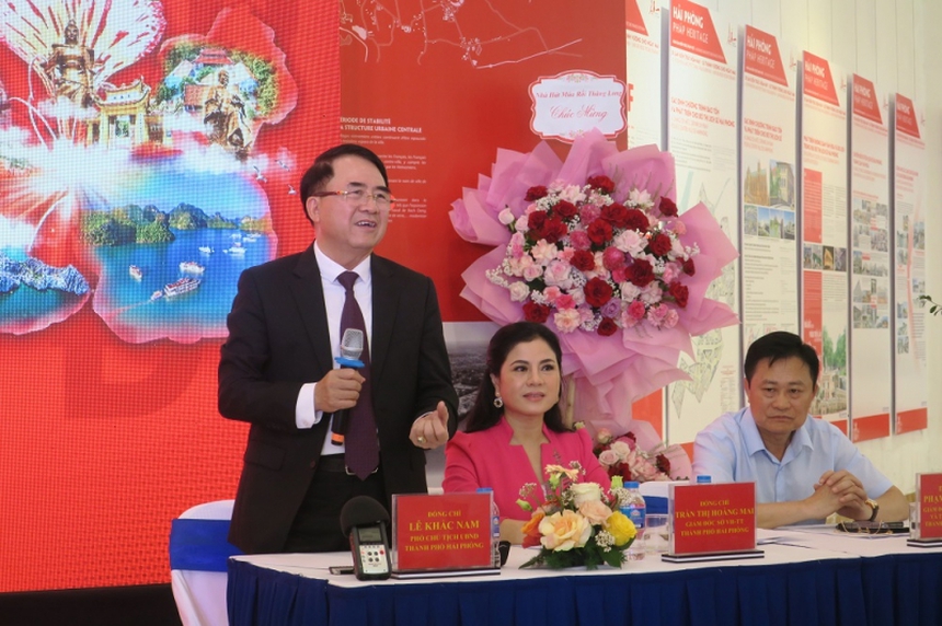 Gần 1.000 nghệ sỹ, diễn viên biểu diễn tại Lễ hội Hoa phượng đỏ - Hải Phòng 2024 - Ảnh 1. Gần 1.000 nghệ sỹ, diễn viên biểu diễn tại Lễ hội Hoa phượng đỏ - Hải Phòng 2024 - Ảnh 1.