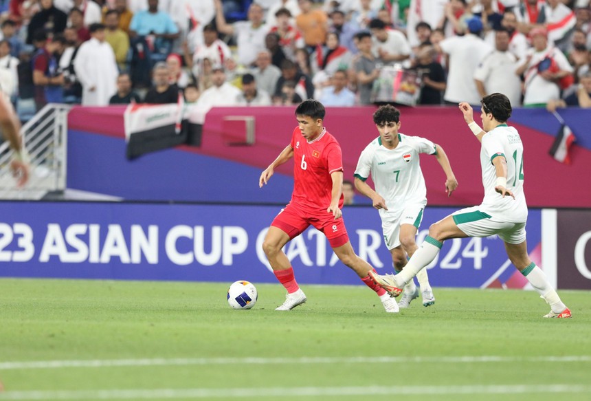 Tin nóng thể thao sáng 27/4: U23 Việt Nam thua vẫn được khen ngợi, Liverpool đón người thay thế Klopp - Ảnh 2.