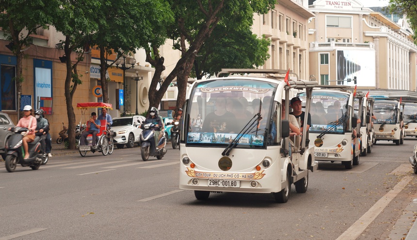 Các khu vực trên cả nước đều hứng chịu nắng nóng gay gắt - Ảnh 1.