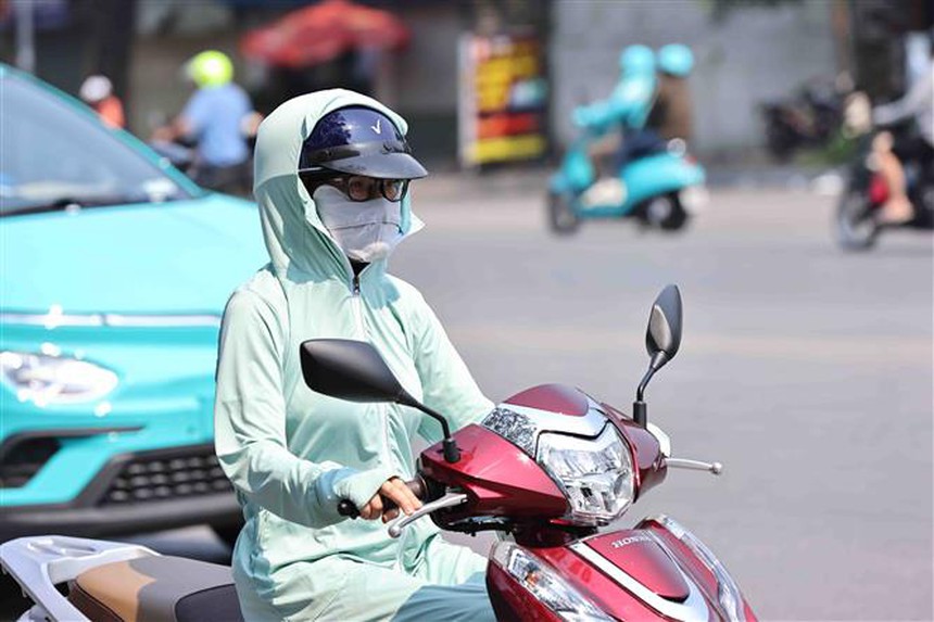 Ngày 29/4, Thanh Hóa đến Phú Yên nắng nóng đặc biệt gay gắt - Ảnh 1. Ngày 29/4, Thanh Hóa đến Phú Yên nắng nóng đặc biệt gay gắt - Ảnh 1.