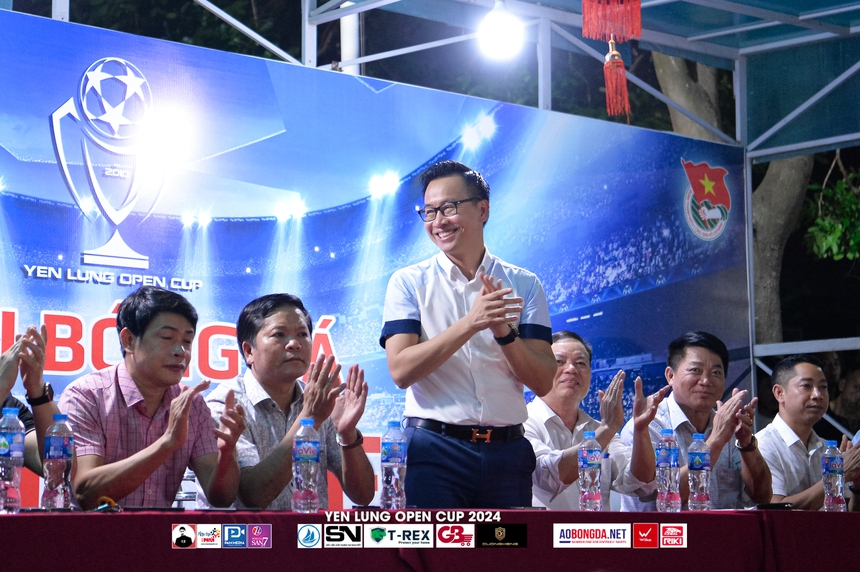 Trận chung kết "Giải Bóng Đá Yên Lũng Mở Rộng 2024": Hấp dẫn, sôi động và kịch tính - Ảnh 4. Trận chung kết "Giải Bóng Đá Yên Lũng Mở Rộng 2024": Hấp dẫn, sôi động và kịch tính - Ảnh 4.