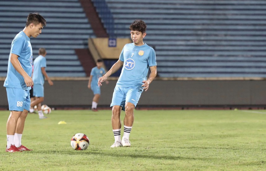 Lịch thi đấu bóng đá hôm nay 30/4: Trực tiếp Nam Định vs Bình Dương, tứ kết Cúp quốc gia - Ảnh 5.