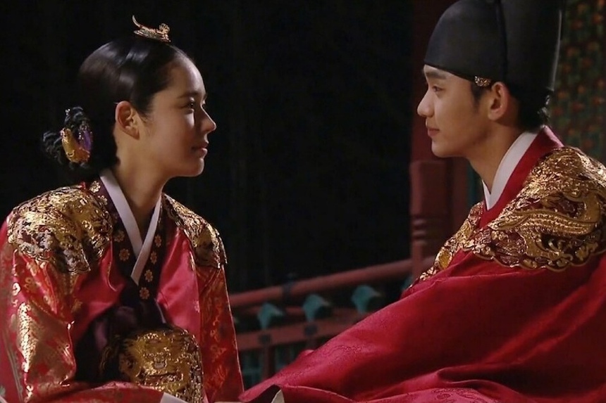 Kim Soo Hyun - Nam diễn viên quyến rũ độc đáo trong làng phim Hàn - Ảnh 3.