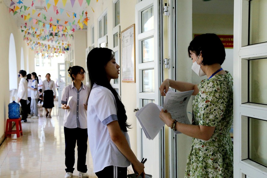 Tuyển sinh lớp 10 tại Hà Nội: Bám sát năng lực học tập để chọn nguyện vọng phù hợp - Ảnh 2. Tuyển sinh lớp 10 tại Hà Nội: Bám sát năng lực học tập để chọn nguyện vọng phù hợp - Ảnh 2.