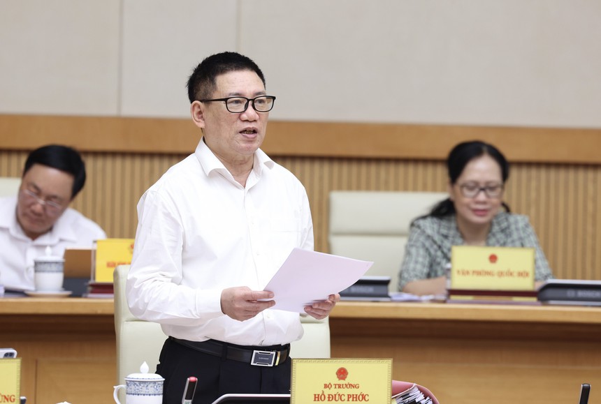 Thủ tướng Phạm Minh Chính: Phấn đấu năm 2024 đạt mục tiêu tăng trưởng 6,5% - Ảnh 2.